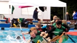 Pool-Cup Frau über Bord8