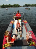 Mitfahrer im DLRG Boot